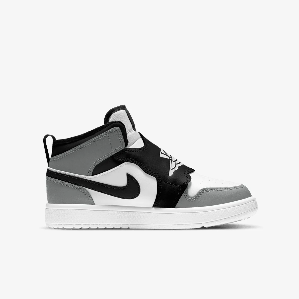 NIKE Pantofi Sport SKY JORDAN 1 BP 