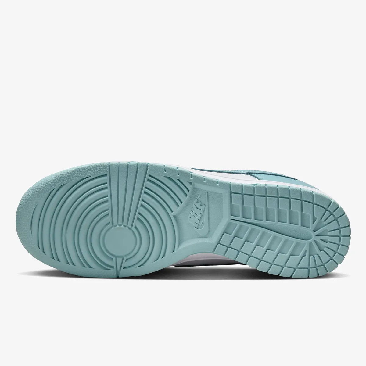 NIKE Pantofi Sport NIKE DUNK LOW RETRO BTTYS 