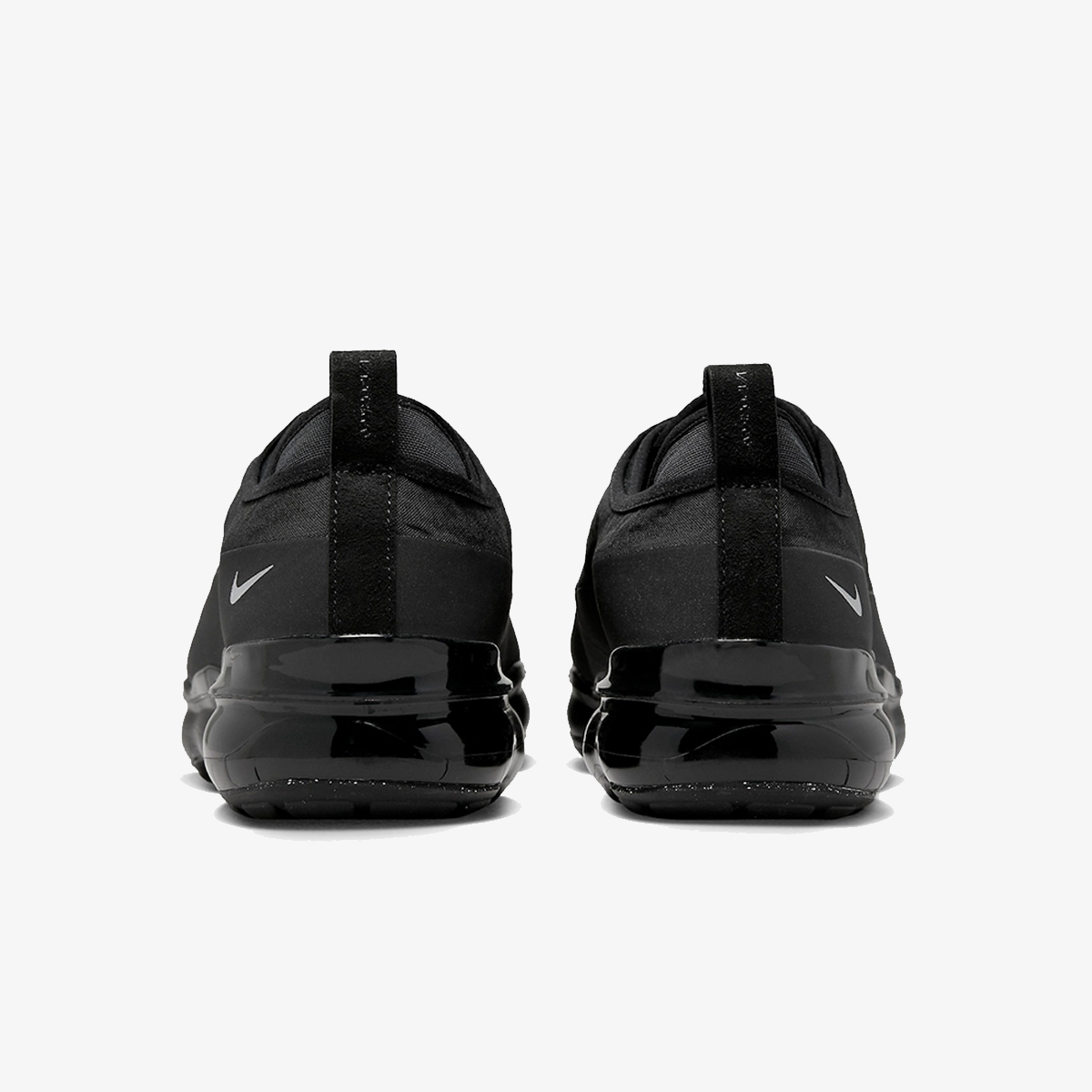 Nike vapormax moc hotsell triple black womens