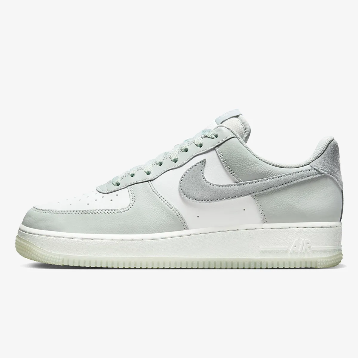 NIKE Pantofi Sport AIR FORCE 1 ’07 LV8 2 