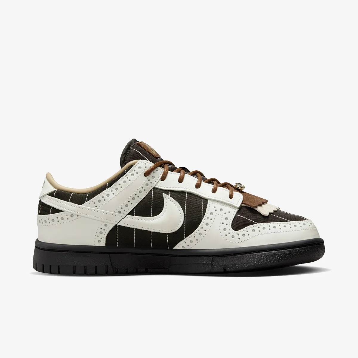 NIKE Pantofi Sport W NIKE DUNK LOW LX CN | Tike Romania