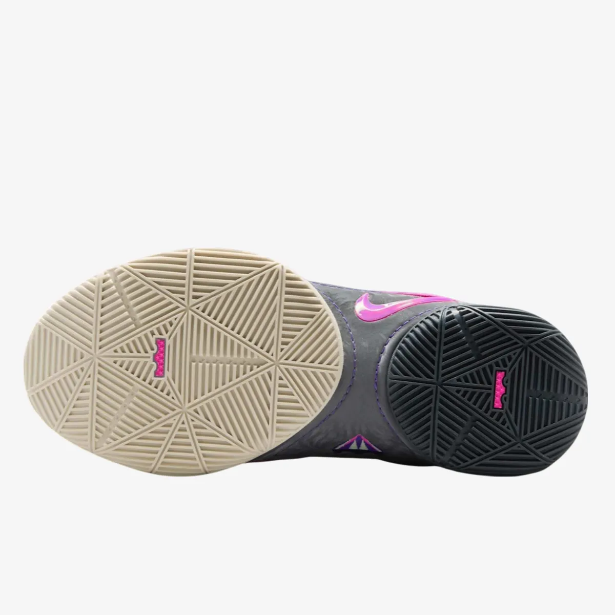 NIKE Pantofi Sport LEBRON XXII