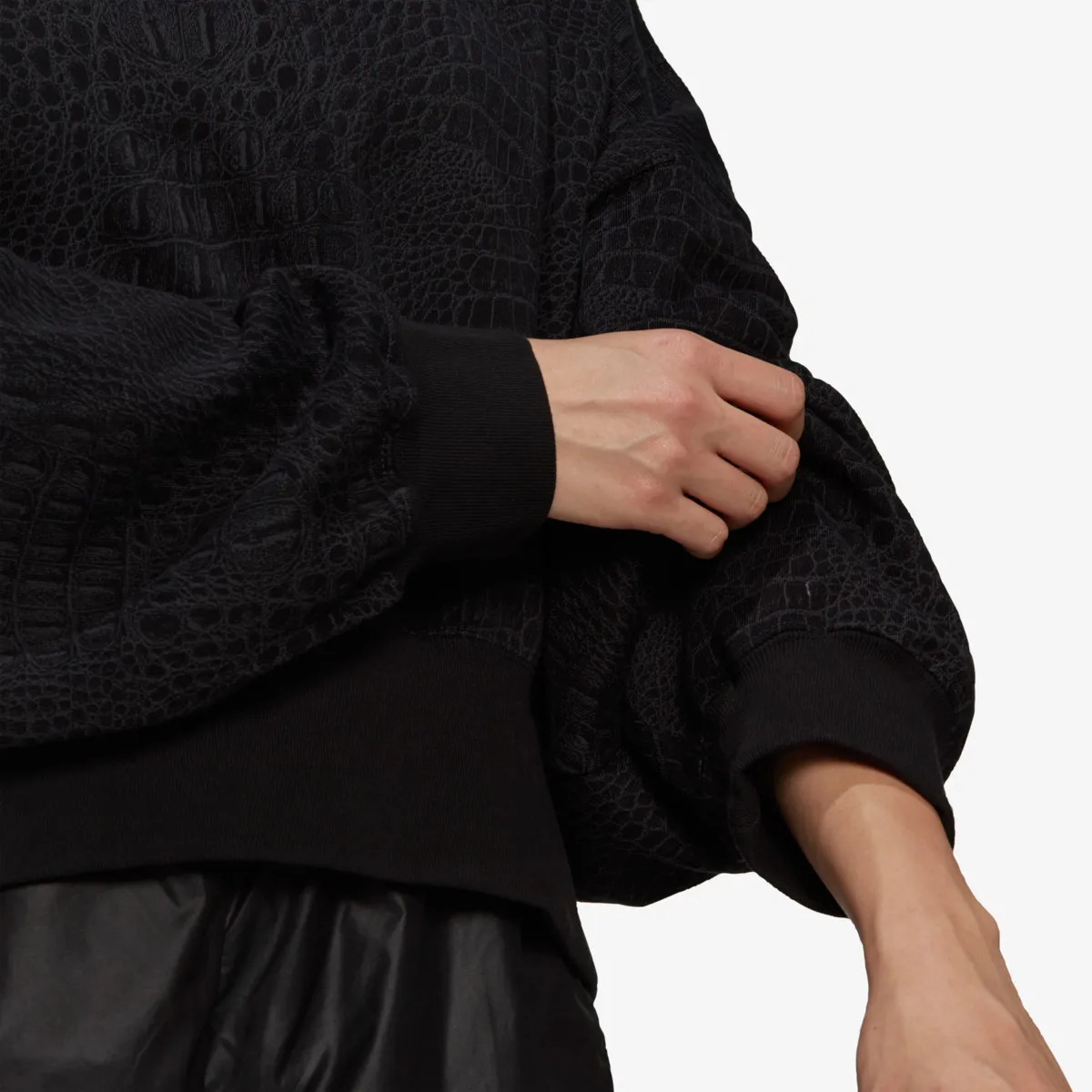 ADIDAS Hanorac SWEATER 