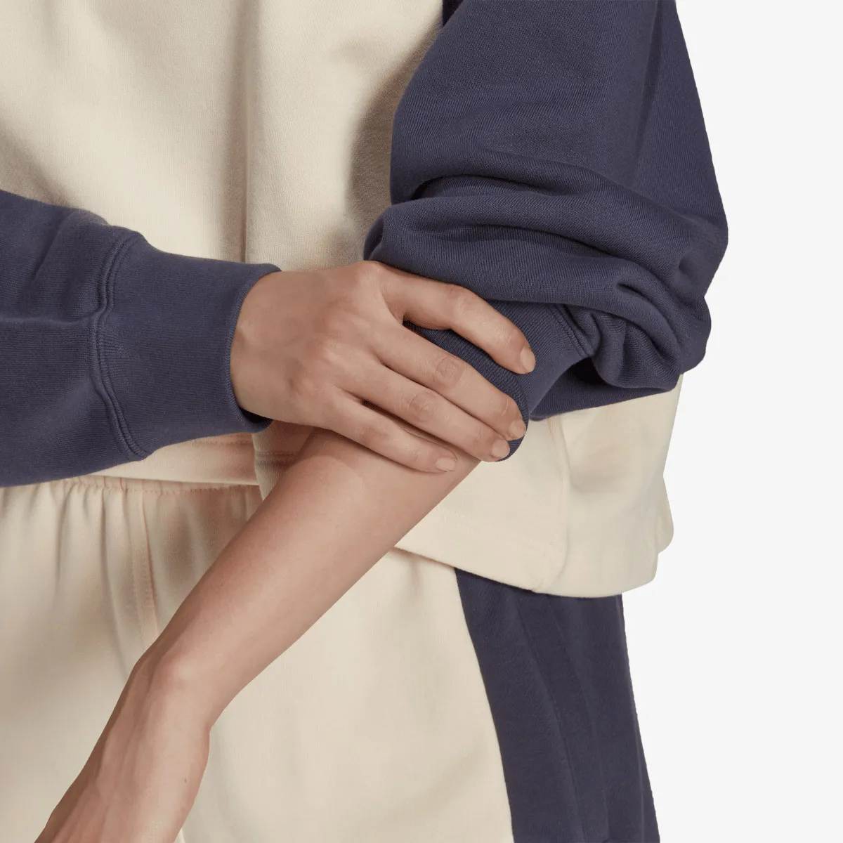 ADIDAS Hanorac MODERN B-BALL HOODIE 