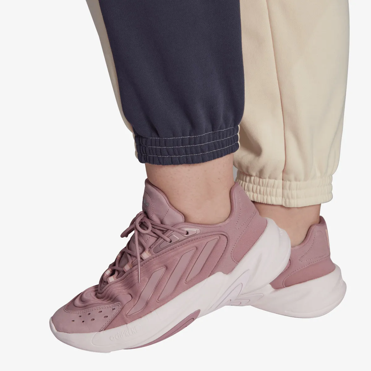 ADIDAS Pantaloni PANT 