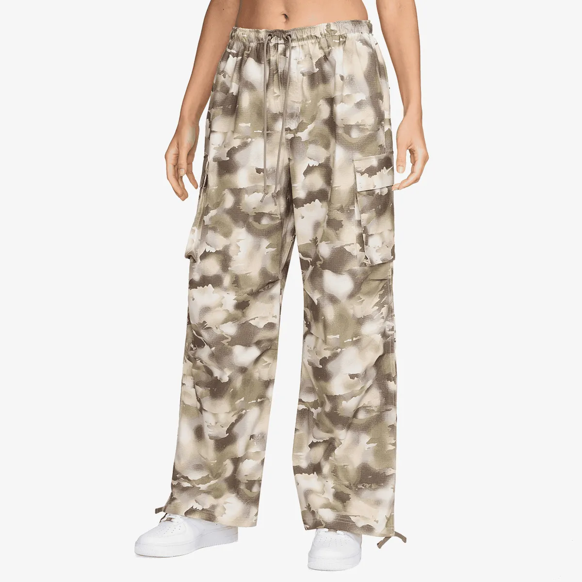 NIKE Pantaloni de trening W NSW CAMO CARGO PANT DANCE 