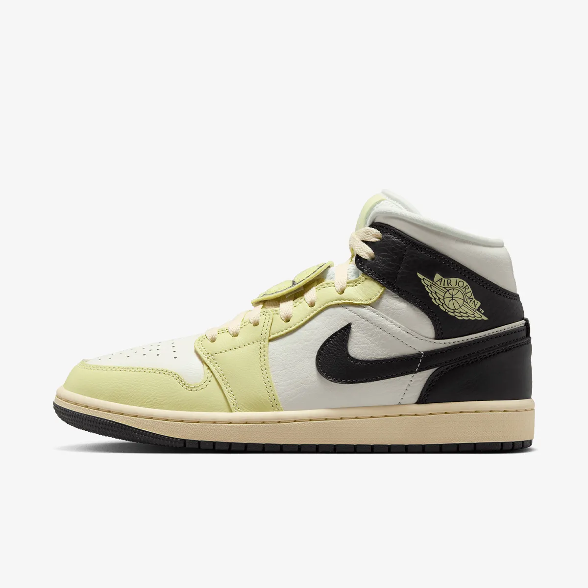 NIKE Pantofi Sport WMNS AIR JORDAN 1 MID SE V2 