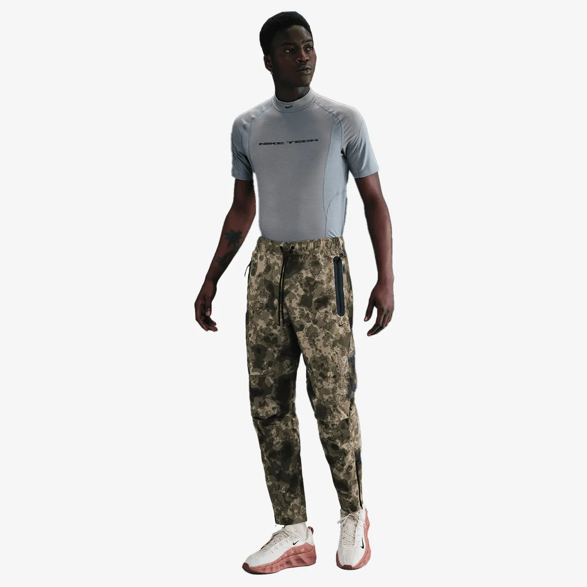 NIKE Pantaloni de trening Tech 