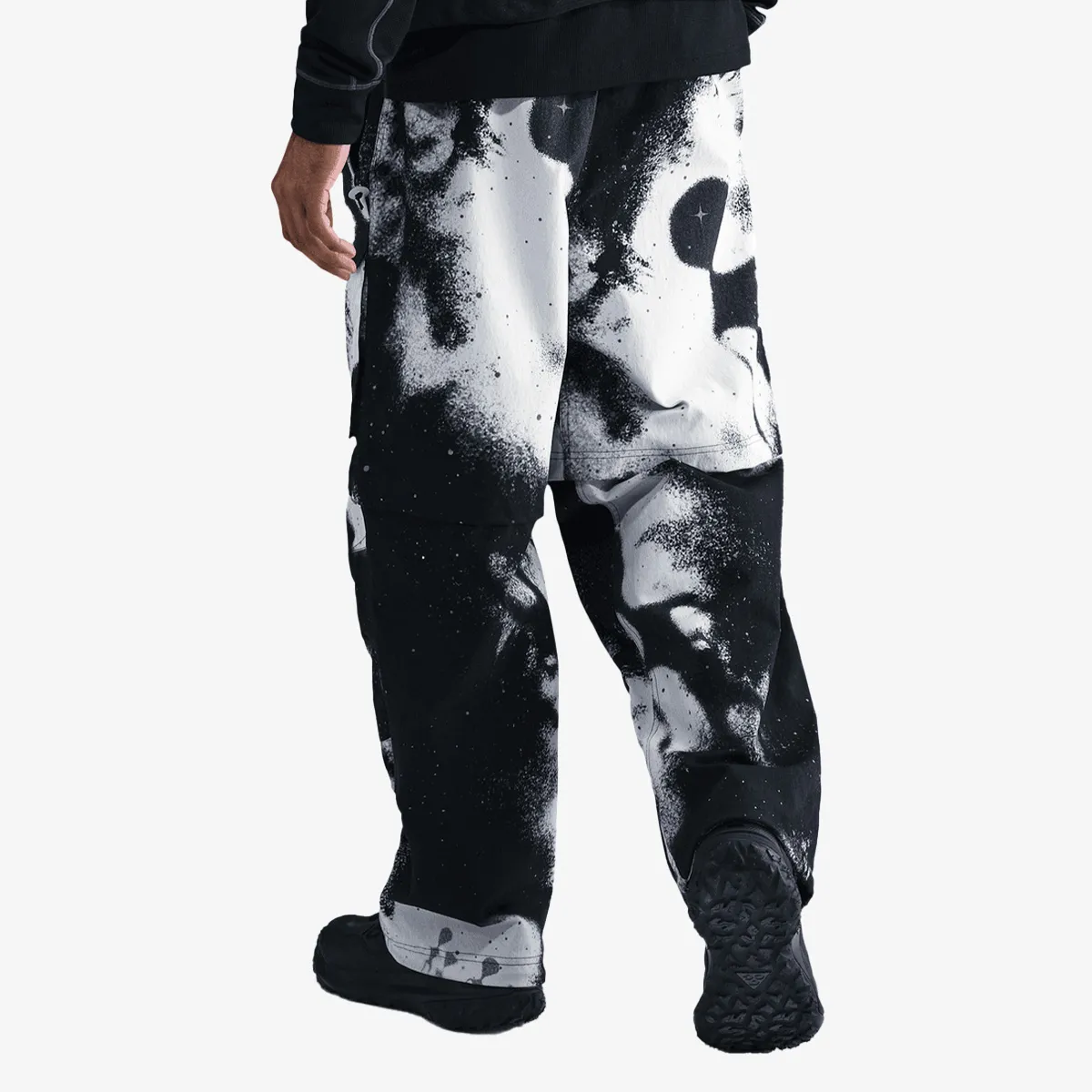 NIKE Pantaloni ACG Smith Summit