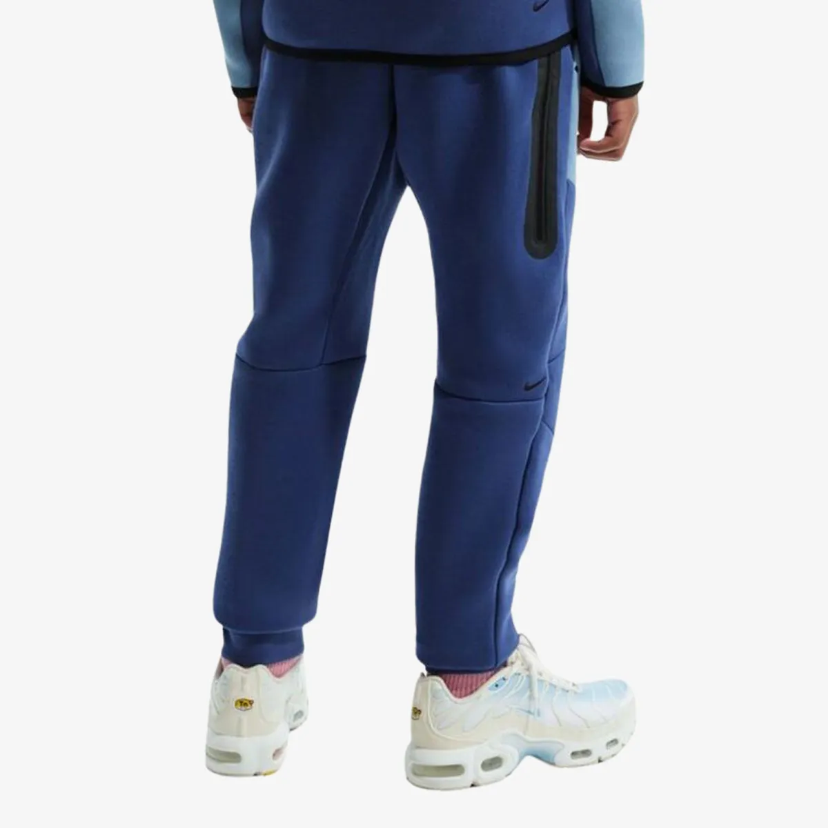 NIKE Pantaloni de trening B NSW TCH FLC JGGR - PD