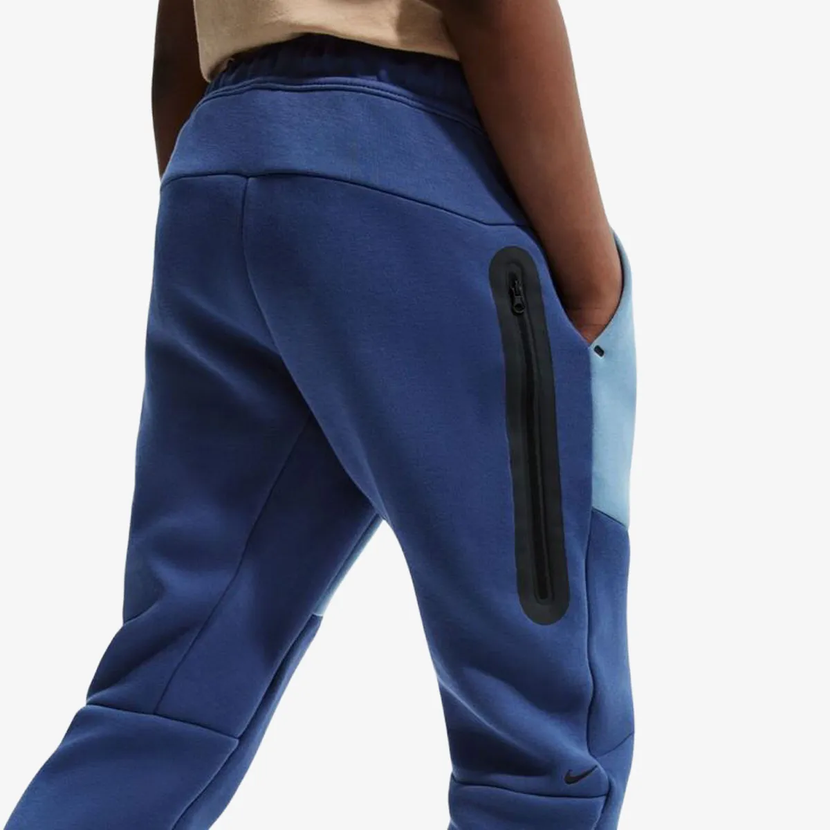 NIKE Pantaloni de trening B NSW TCH FLC JGGR - PD