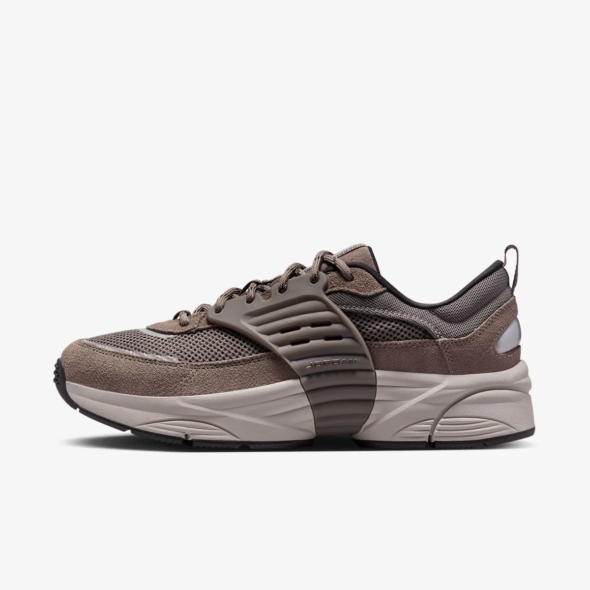 NIKE Pantofi Sport JORDAN TRUNNER O/S 
