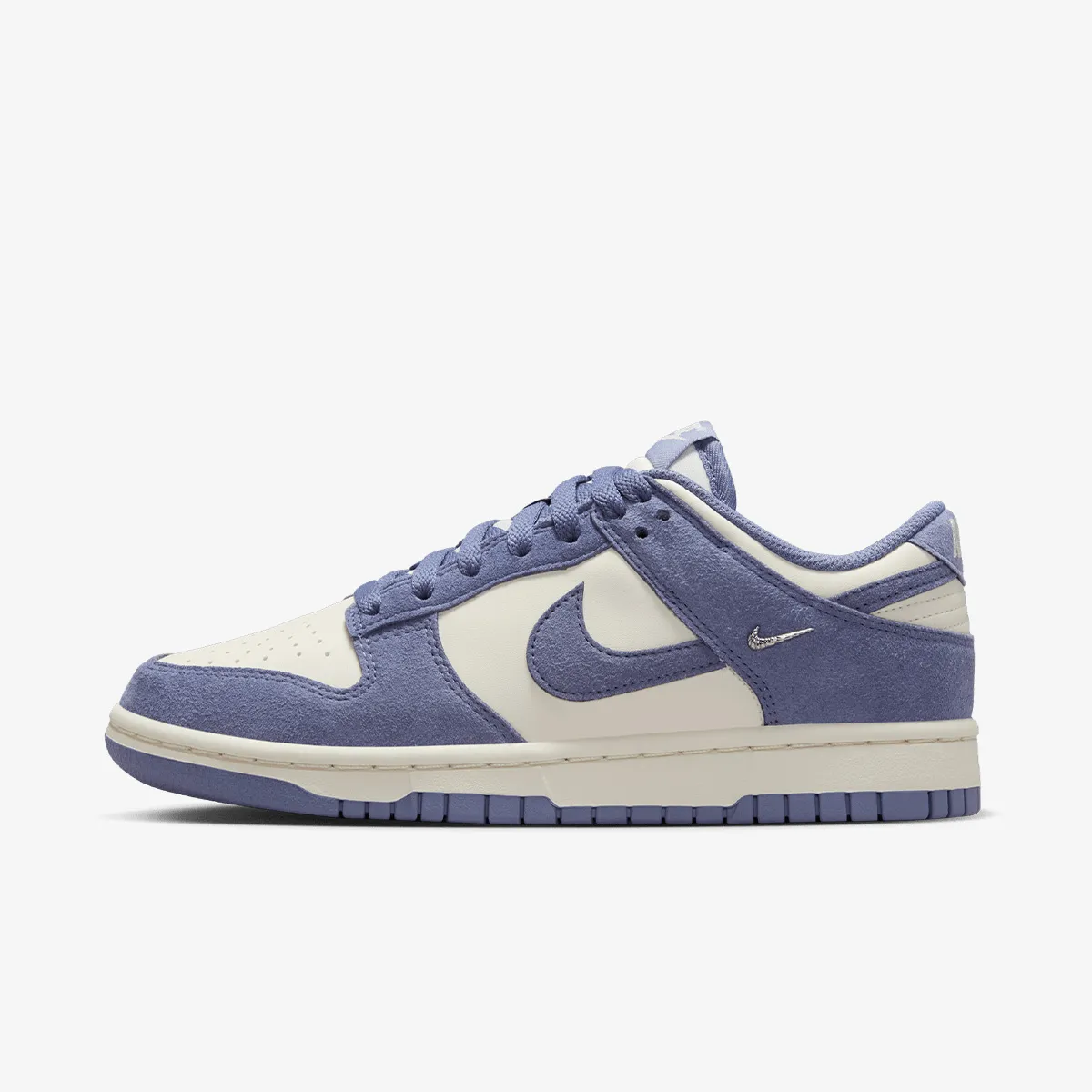 NIKE Pantofi Sport W NIKE DUNK LOW NC 