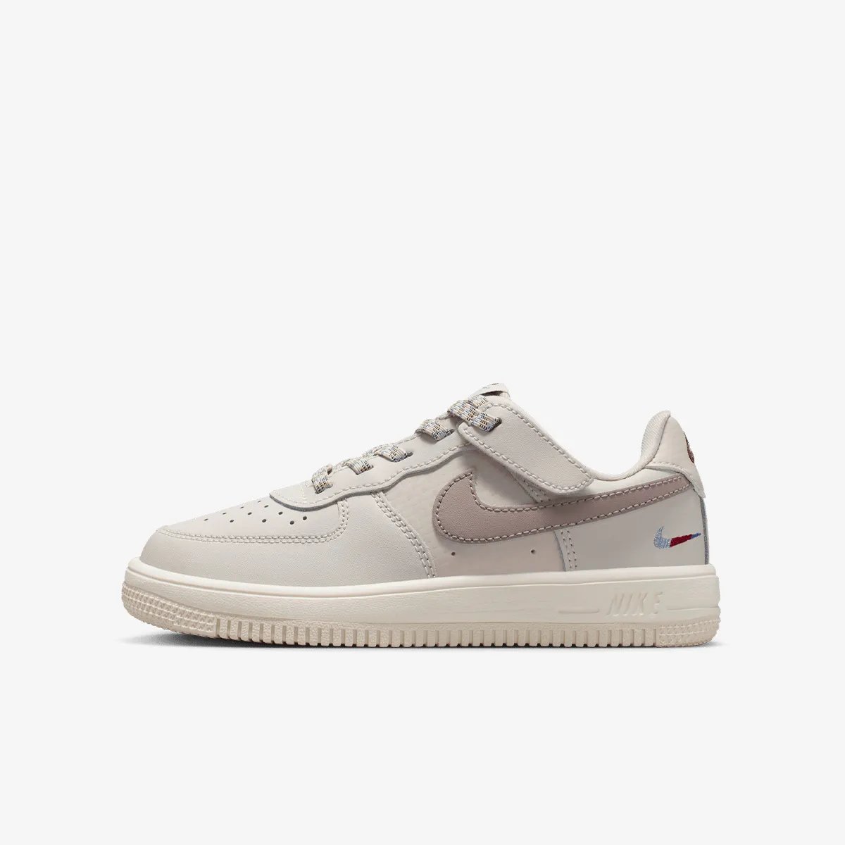 NIKE Pantofi Sport Force 1