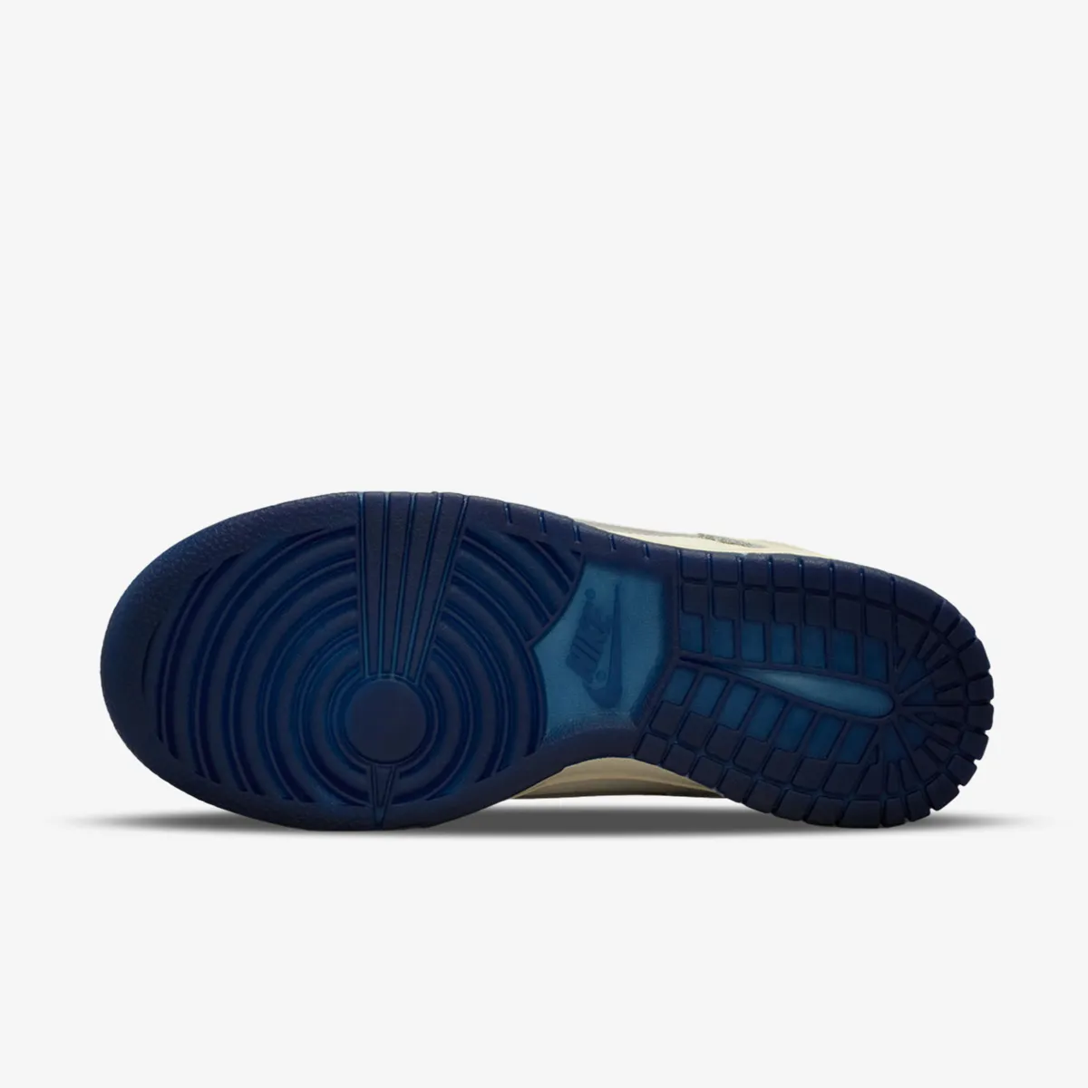 NIKE Pantofi Sport WMNS NIKE DUNK LOW NA29