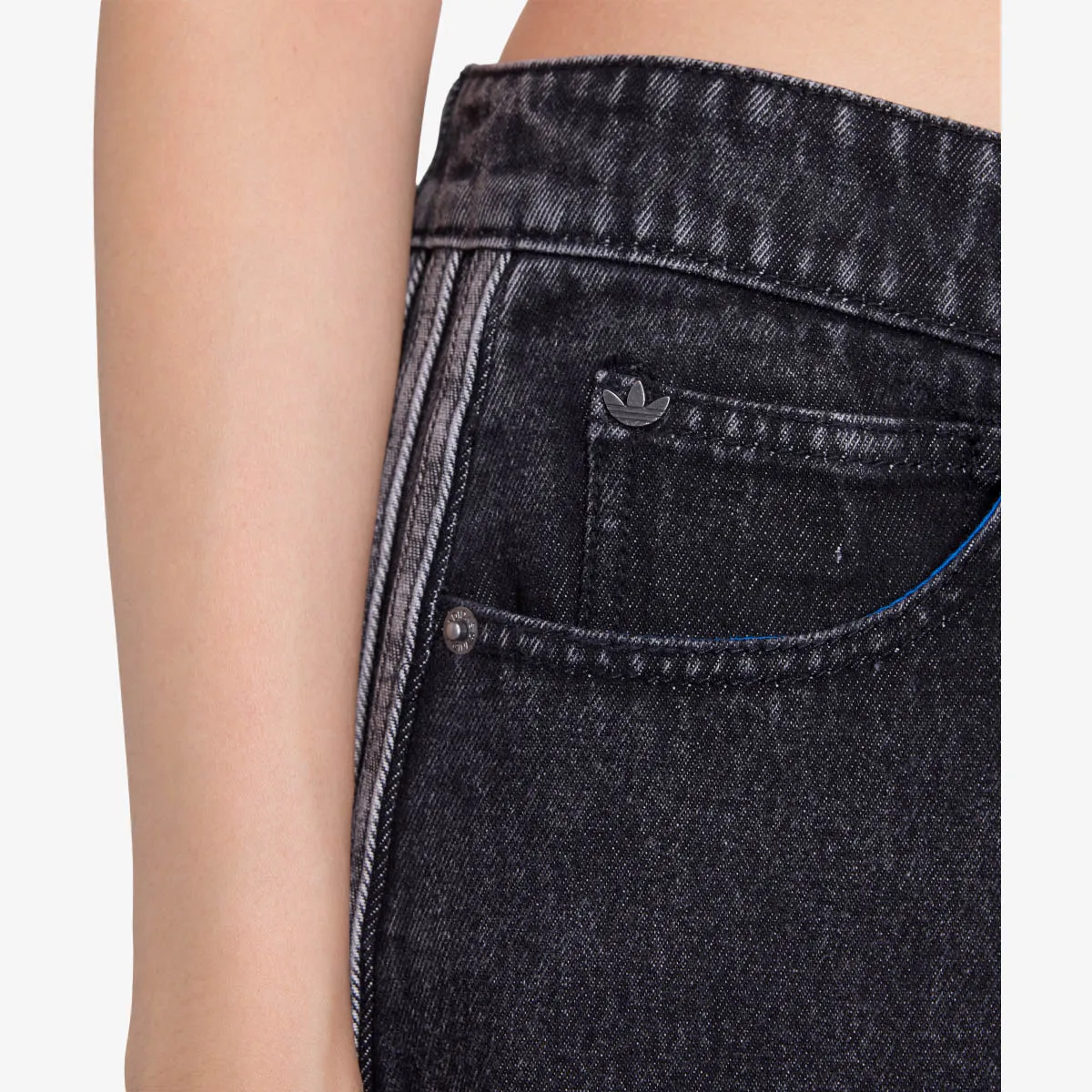 ADIDAS Pantaloni scurti FIREBIRD JORT D