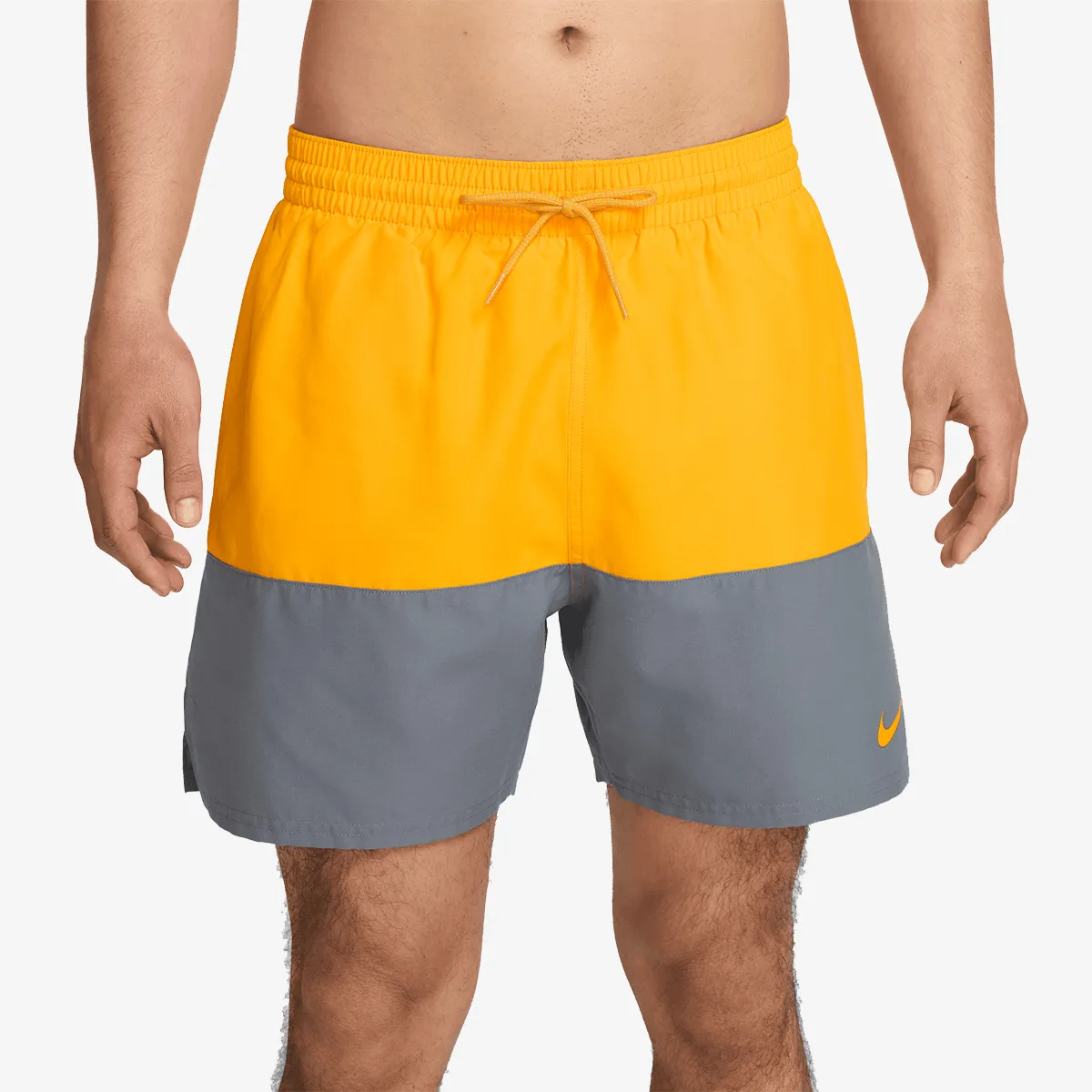 NIKE Pantaloni scurti 5 inch Volley Short 