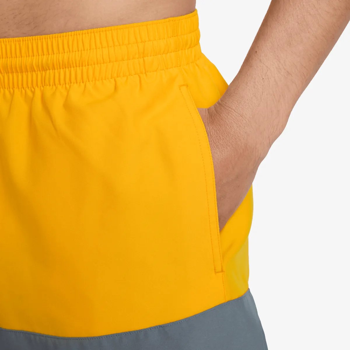 NIKE Pantaloni scurti 5 inch Volley Short 