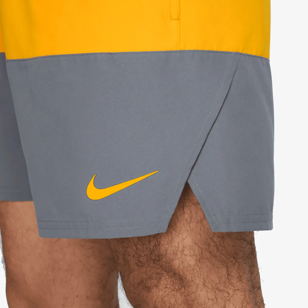 NIKE Pantaloni scurti 5 inch Volley Short 