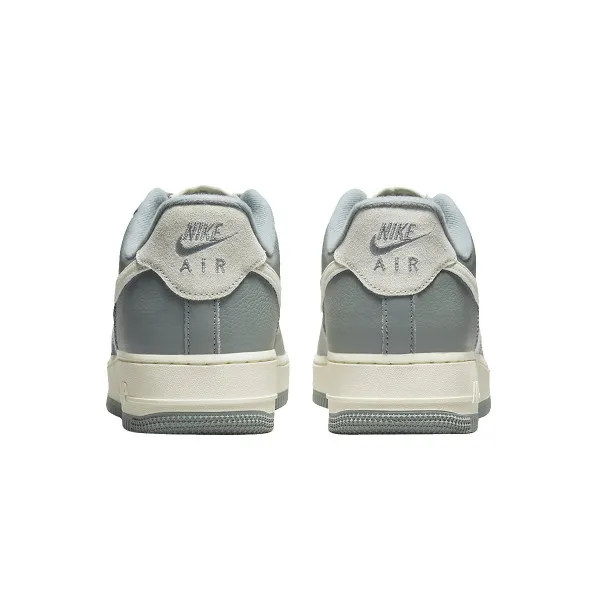 NIKE Pantofi Sport Air Force 1 07 LX 