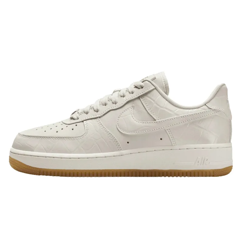 NIKE Pantofi Sport WMNS AIR FORCE 1 '07 LX NBHD 
