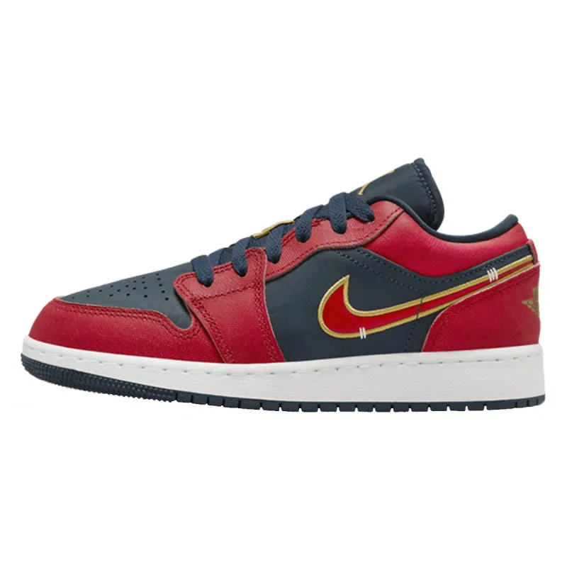 NIKE Pantofi Sport AIR JORDAN 1 LOW SE TRVL BG
