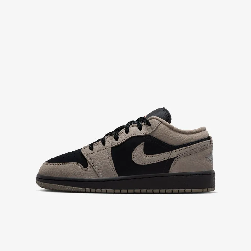 NIKE Pantofi Sport AIR JORDAN 1 LOW SE (GS) 