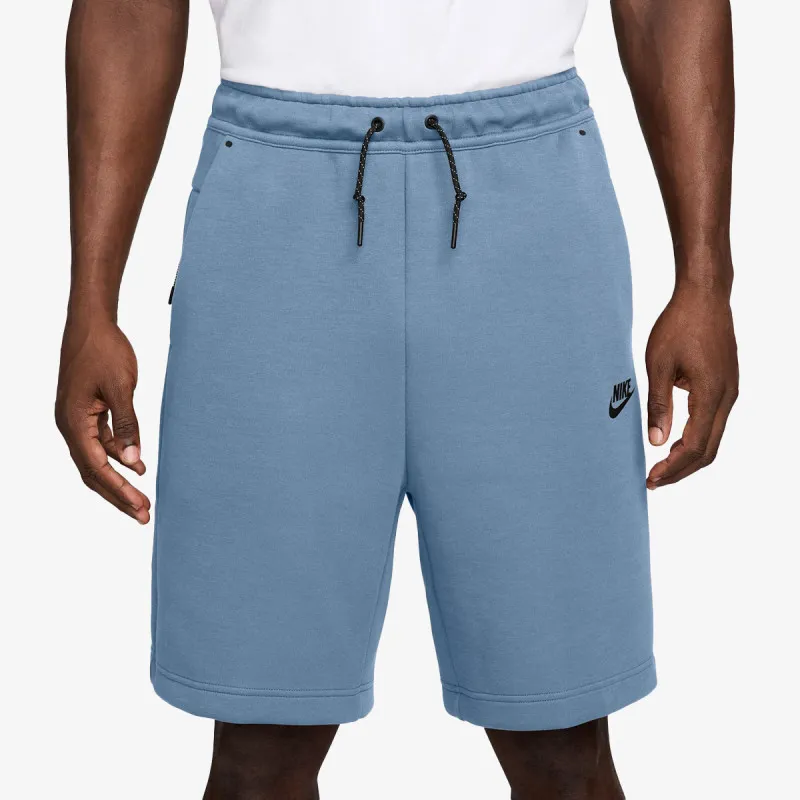 NIKE Pantaloni scurti Tech