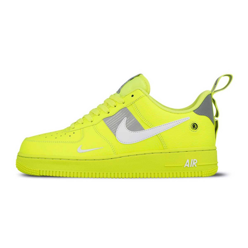 Air Force 1 07 Lv8 Utility Tike Romania